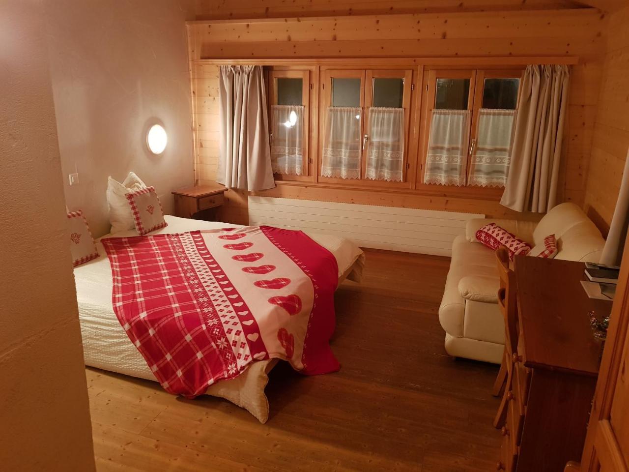 Auberge De L'Ours Vers L'Eglise Екстериор снимка