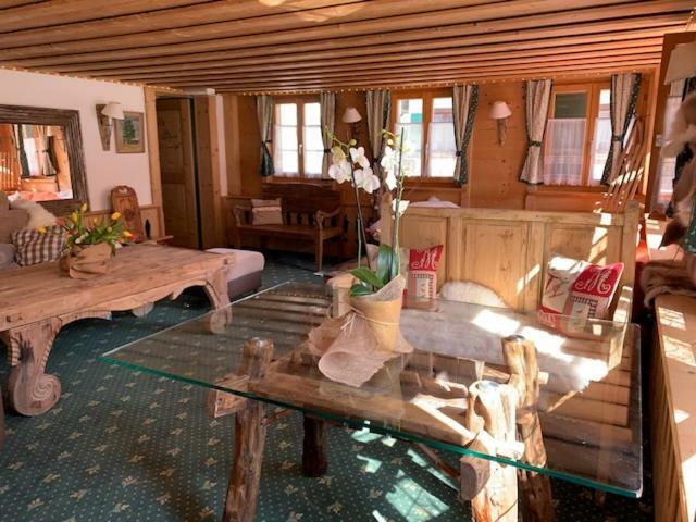 Auberge De L'Ours Vers L'Eglise Екстериор снимка